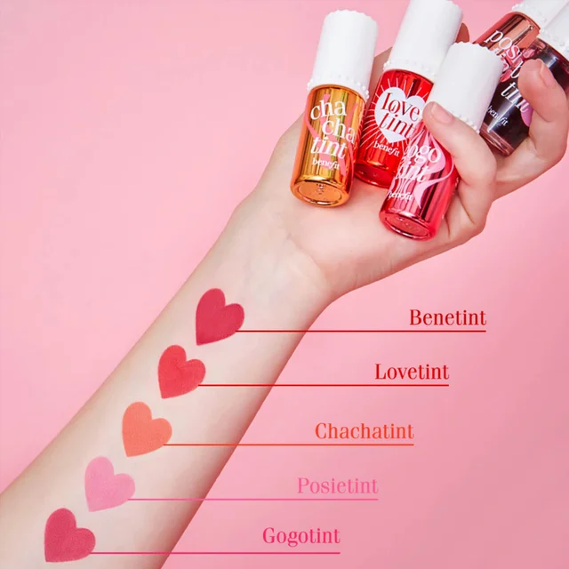 Lip an Cheek hand swatches