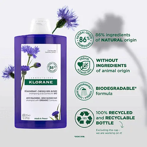 86% ingredients of natural origin. Without ingredients of animal origin. Biodegradable formula. 100% recycled and recyclable bottle, excluding the cap, we are working on it. OCDE 3O1B. Neutralises yellow tones and revived shine of platinum blonde, grey and white hair. 86% ingredients of natural origin, instantly nourishes, detangles and restores. Your hair routine that corrects yellow tones. 1, wash, 2, detangle & nourish. Delicious floral frgarance with notes of ergamot, freesia and peach. Fluid, lathering, pigmented and easy to rinse texture. Does not stain.