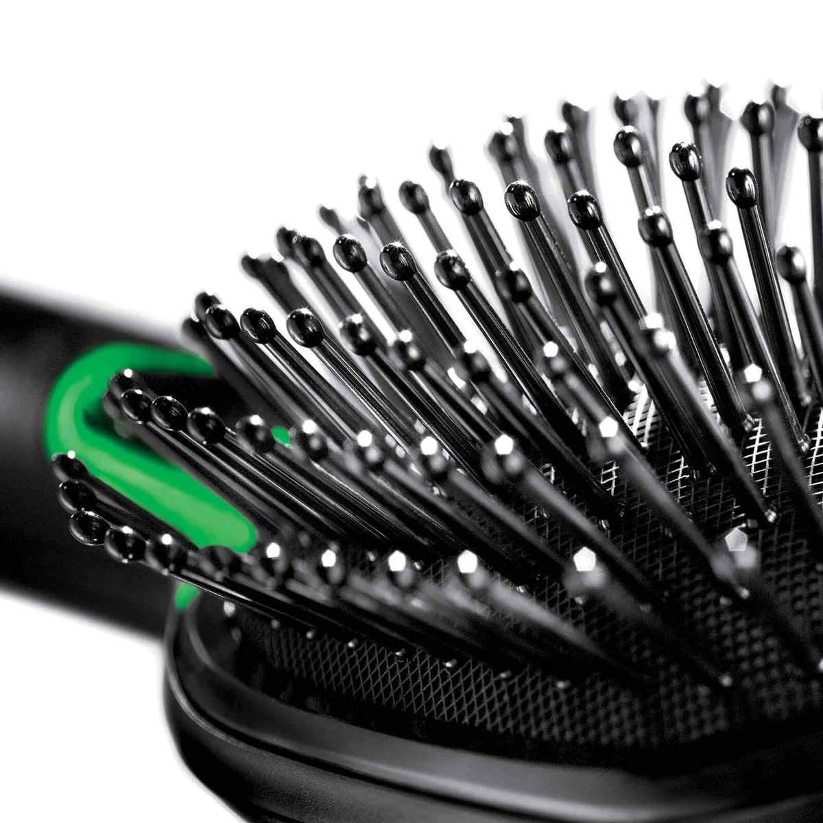Braun Iontech Satin-Hair Hair Brush LOOKFANTASTIC