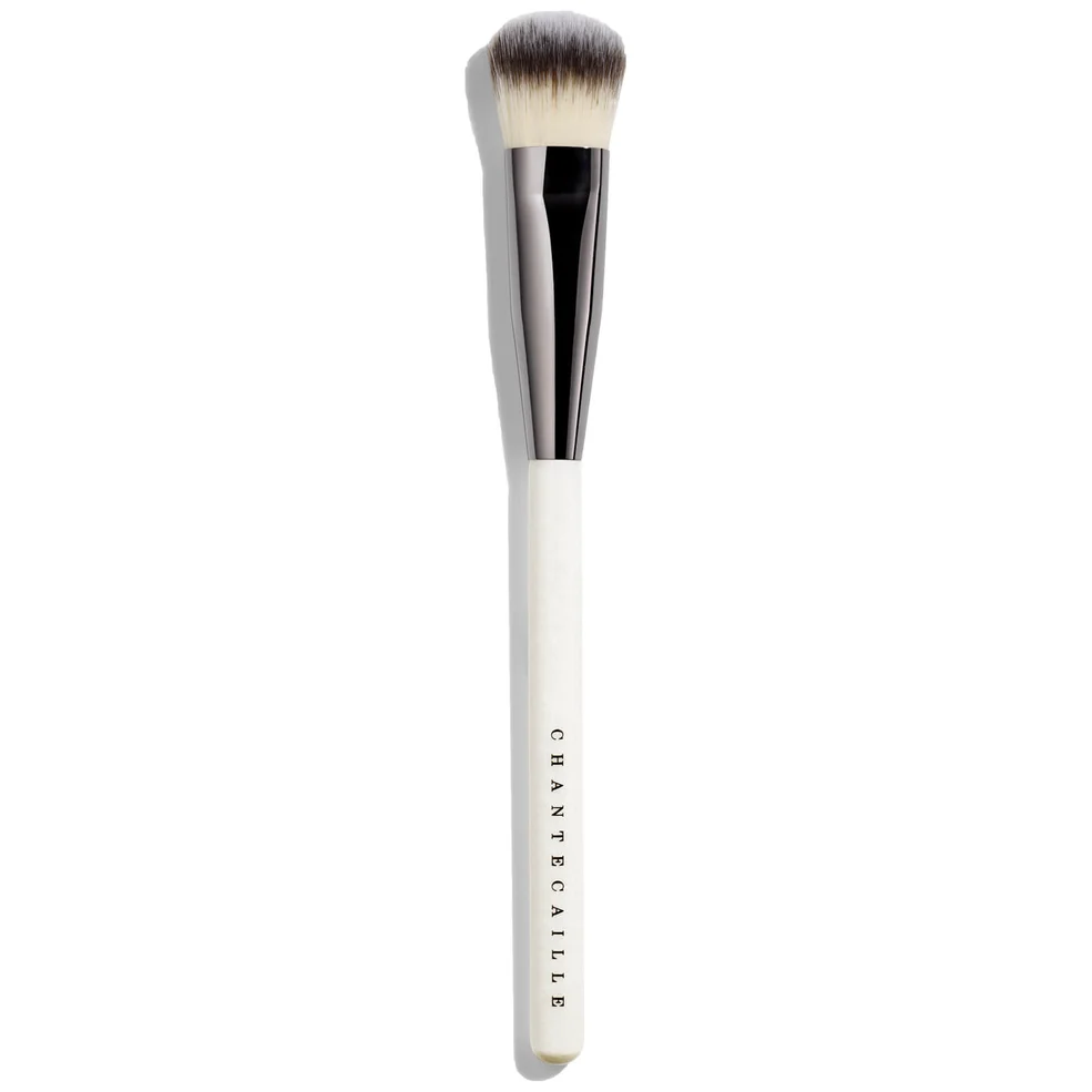 Chantecaille Foundation & Mask Brush Image 1