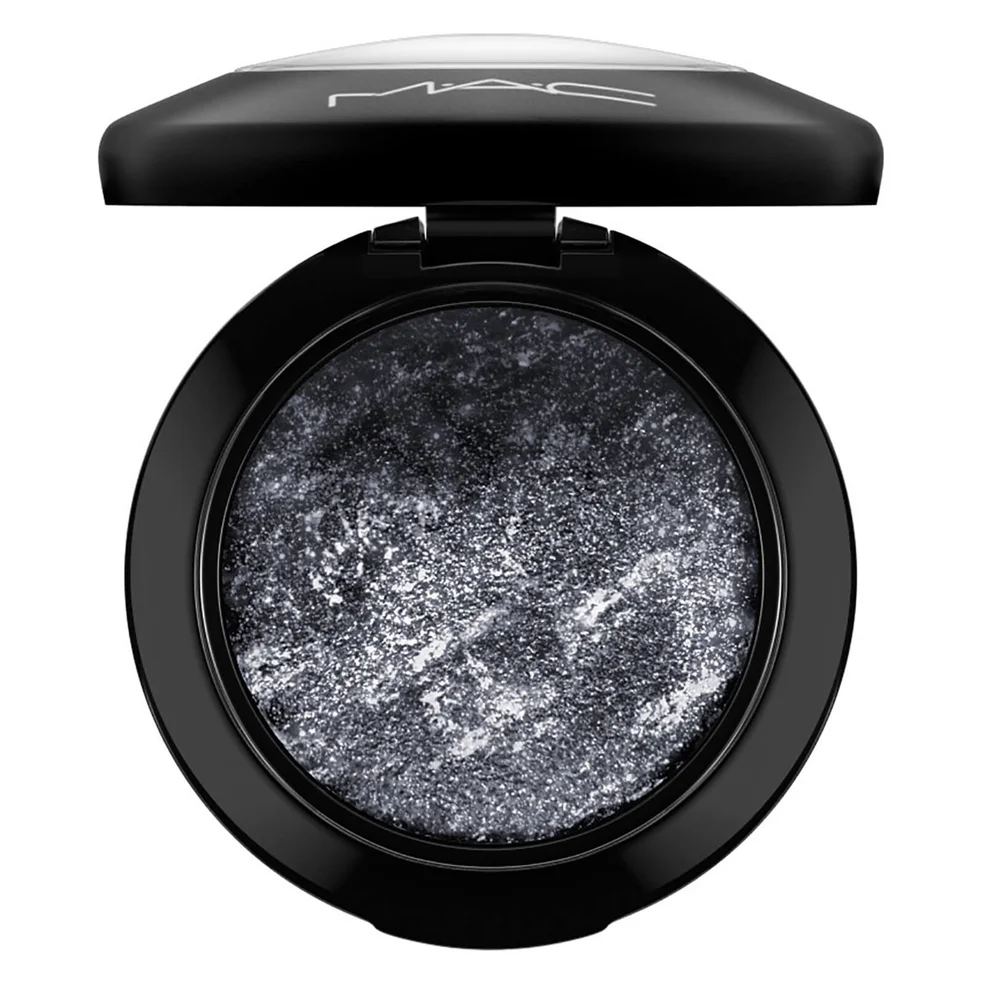 MAC Mineralize Eye Shadow (Various Shades) Image 1