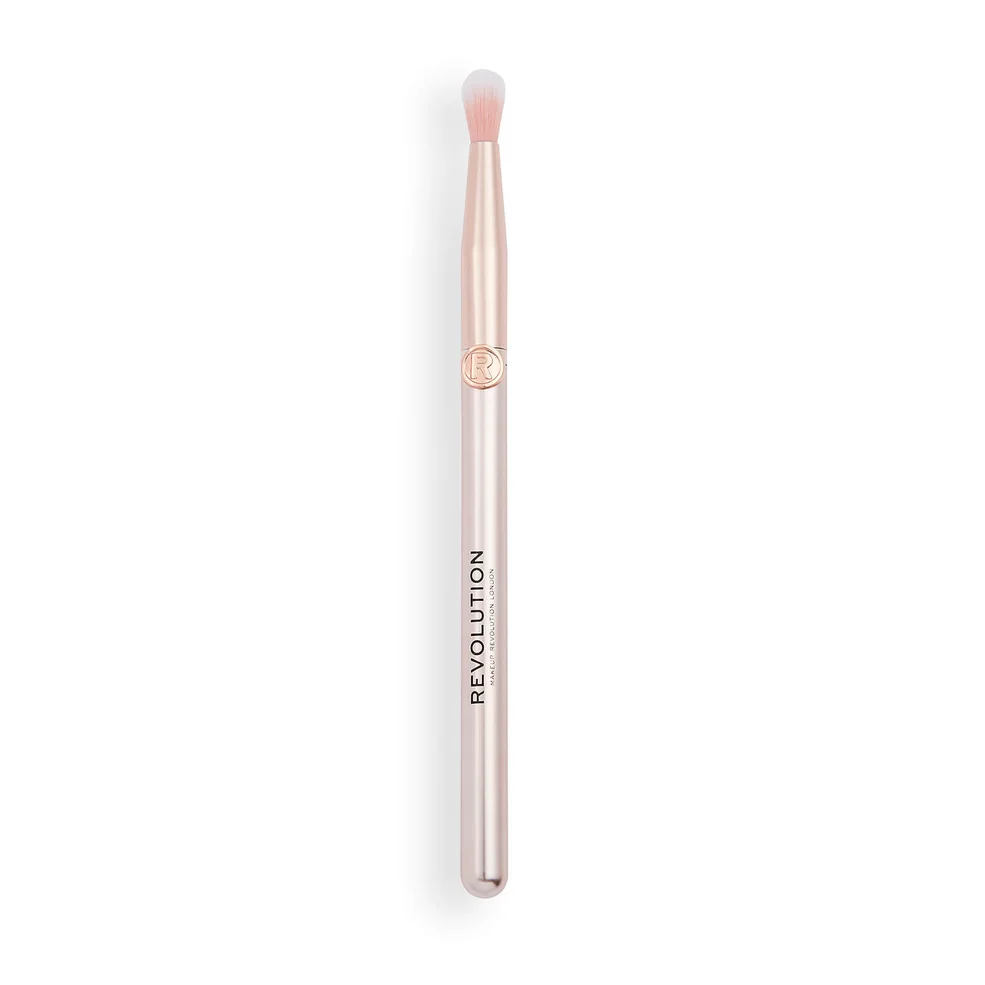 Makeup Revolution Create Fluffy Eye Brush R2 Image 1