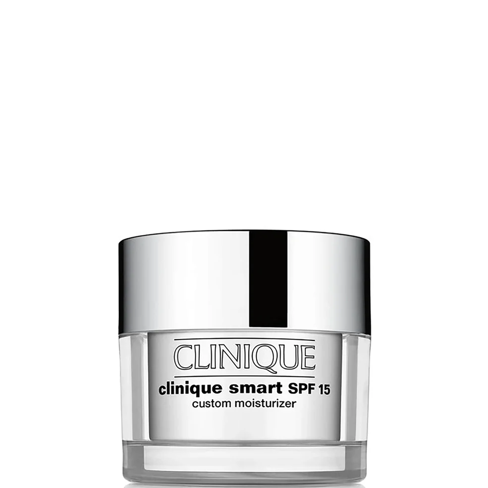 Clinique Smart SPF 15 Custom Repair Moisturiser - Dry to Combination Skin - 50ml Image 1