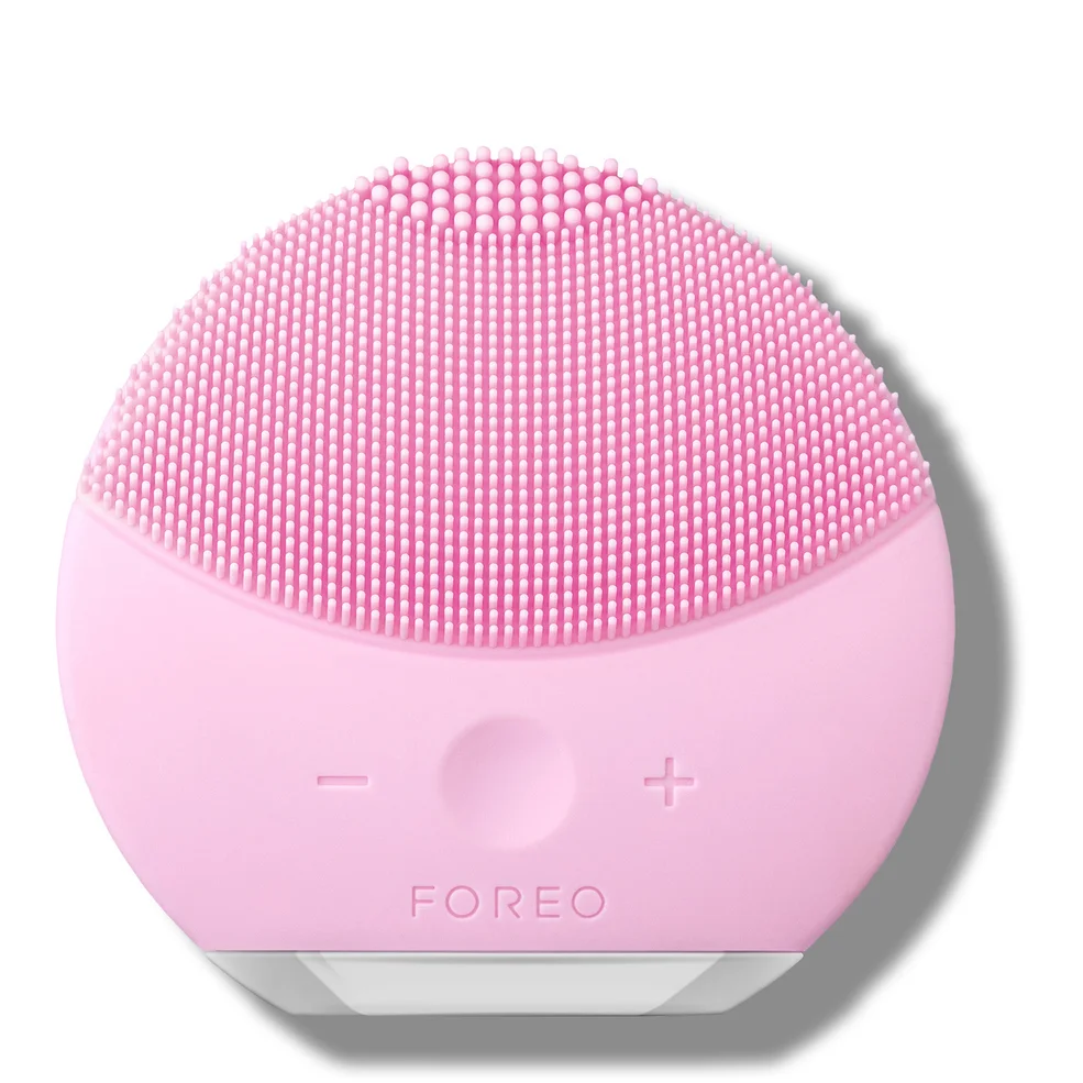FOREO LUNA Mini 2 Dual-Sided Face Brush for All Skin Types (Various Shades) Image 1