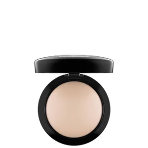 MAC Mineralize Skinfinish Natural Powder (Various Shades) - Shade Light