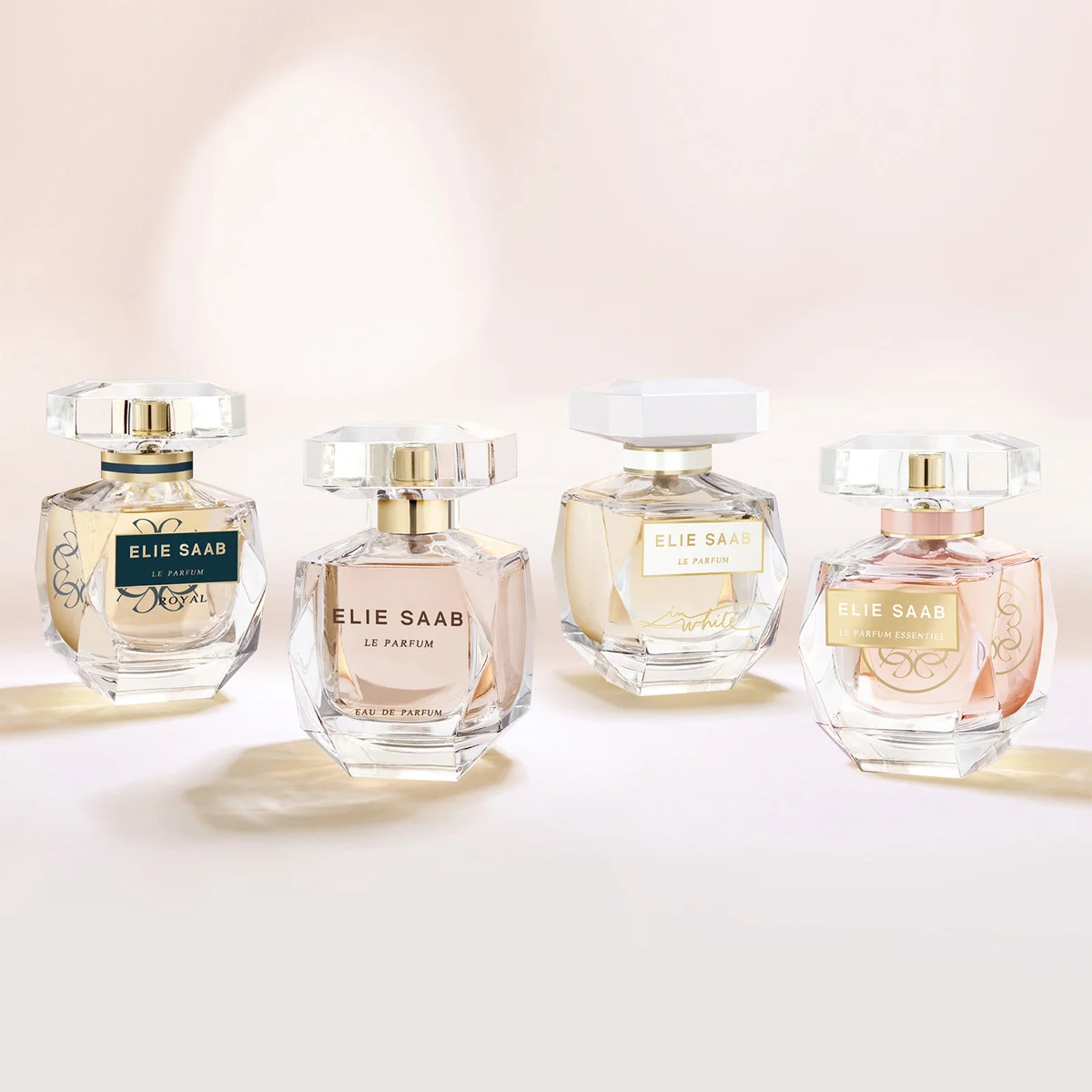 Elie Saab Le Parfum in White Eau de Parfum 30ml LOOKFANTASTIC