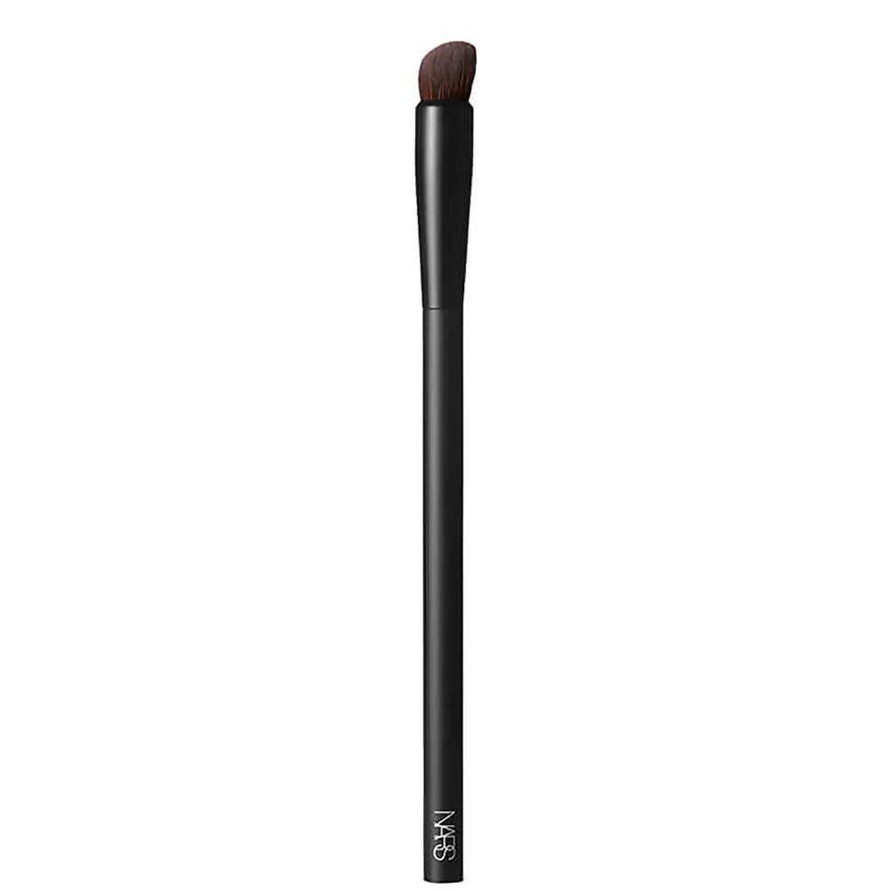 NARS High Pigment Eyeshadow Brush Image 1