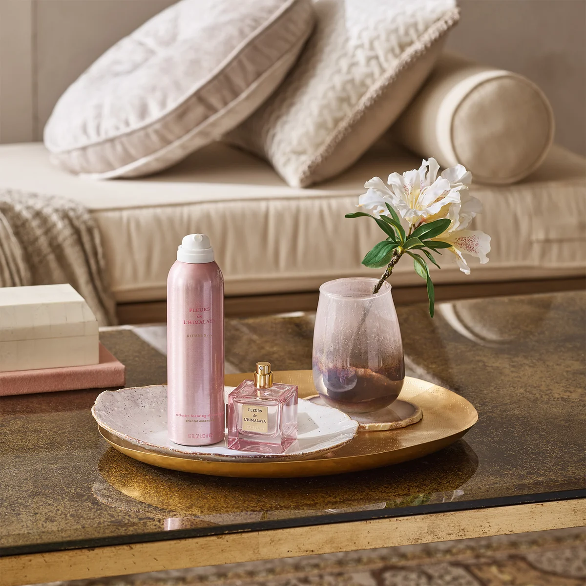 Rituals Fleurs de l'Himalaya Shower Foam and Eau de Parfum Gift