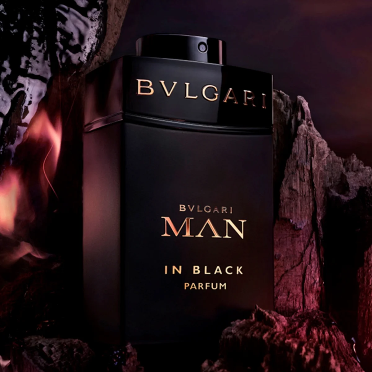 BVLGARI Man in Black Parfum 60ml LOOKFANTASTIC