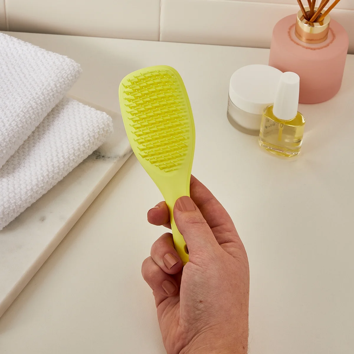 Tangle Teezer The Ultimate Detangler Mini Brush Hyper Yellow