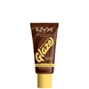 NYX Professional Makeup Buttermelt Glaze Soft Glow Skin Tint + SPF/FPS 30 Foundation 12h Wear Hazelnut Butta