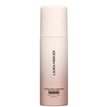 ✨ NEW IN at LookFantastic! Get the ultimate glow with Laura Mercier's Translucent Hydrating Setting Spray Ultra Blur for just €37.45! Say hello to a flawless finish! 💖 #BeautyGoals