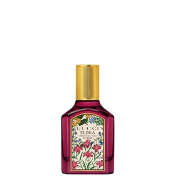 🌸✨ New drop alert at LookFantastic! Dive into the dreamlike essence of the Gucci Flora Gorgeous Gardenia Intense Eau de Parfum for only €85.45! Perfect for adding a touch of luxury to your day. 💕🌺 #FragranceFantasy #TreatYourself