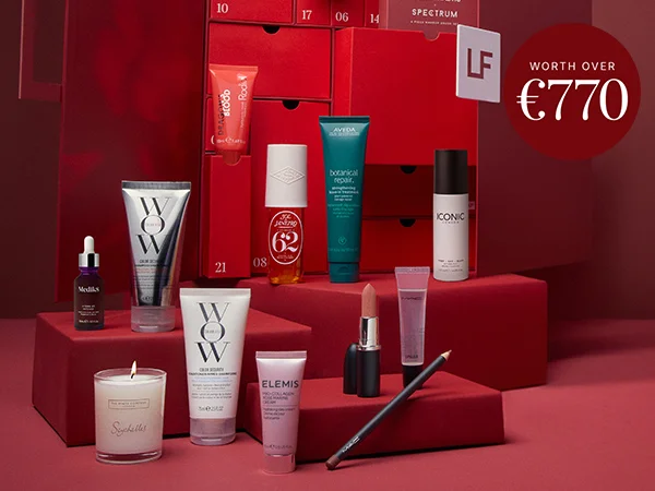 🎉 Big, bold, and BEAUTIFUL! LookFantastic has an irresistible offer: 28 beauty icons & 17 full-size treasures, worth over €770, all for just €120! 💄✨ Treat yourself to top-tier glam today! 🌟 #BeautyBargain