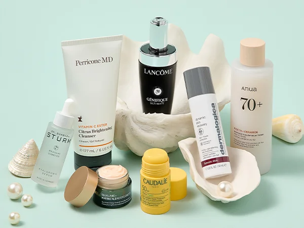🌞✨ Unleash your glow this hot girl summer with @LookFantastic! Dive into luxury with top picks from Perricone MD, Lancôme, and more. Your skincare treasure chest awaits – no baggage limits here! 💼💦 #SkincareGoals #SummerVibes